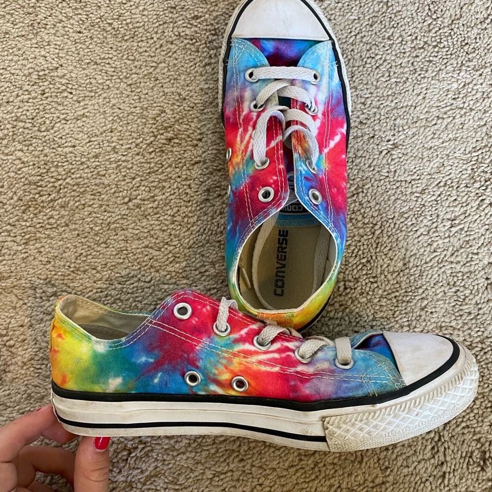 Tie Dye Converse